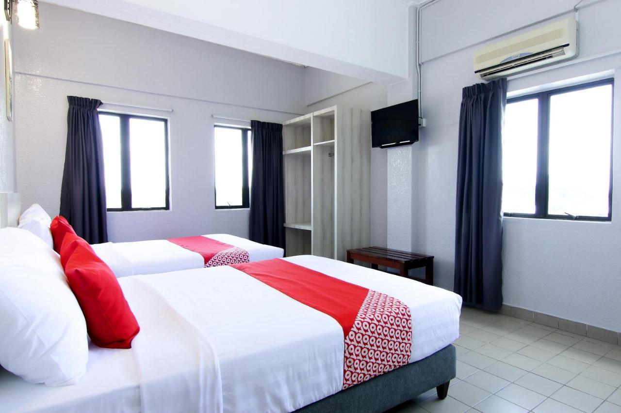 Oyo 89846 Lotus Inn Hotel Malacca Exteriér fotografie
