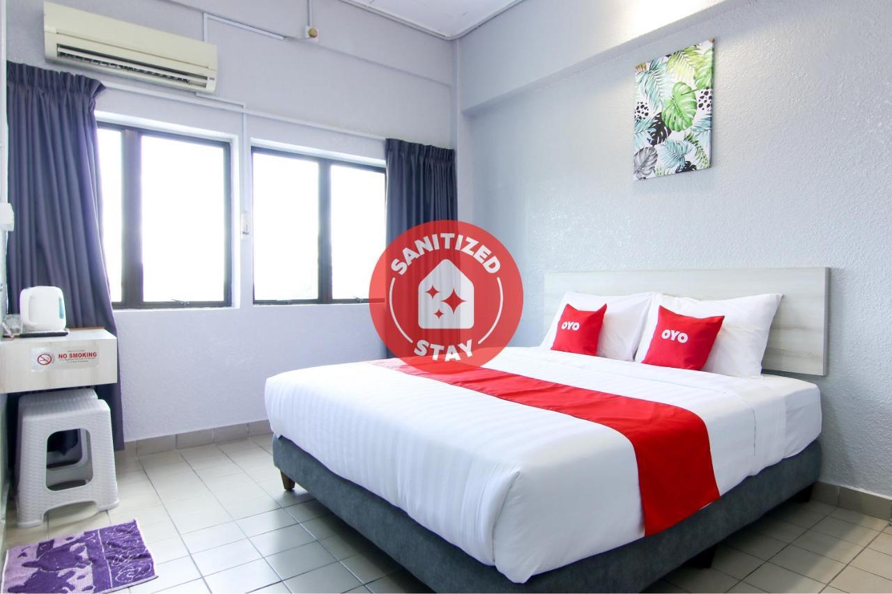 Oyo 89846 Lotus Inn Hotel Malacca Exteriér fotografie
