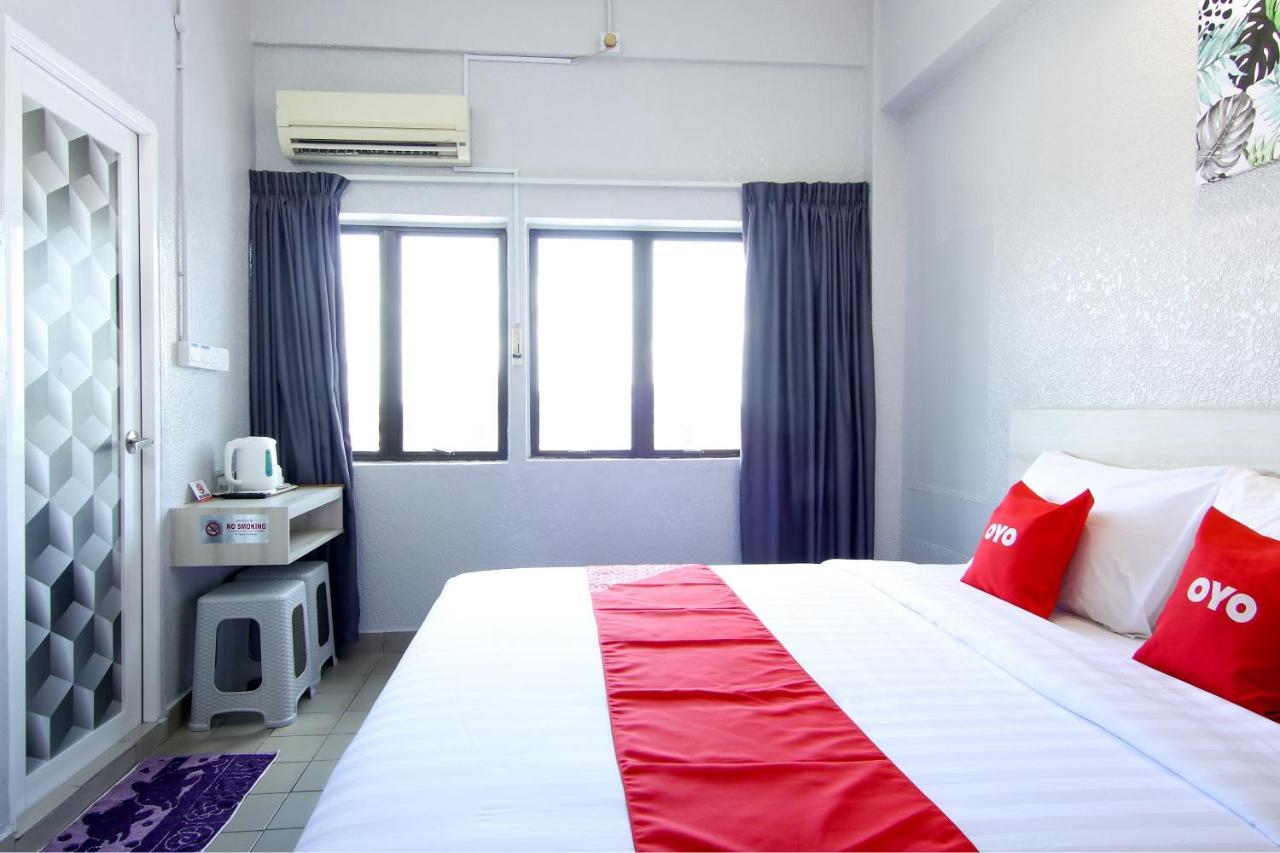 Oyo 89846 Lotus Inn Hotel Malacca Exteriér fotografie