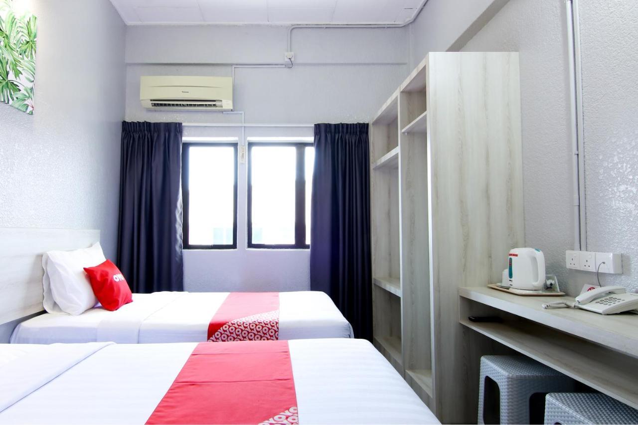 Oyo 89846 Lotus Inn Hotel Malacca Exteriér fotografie