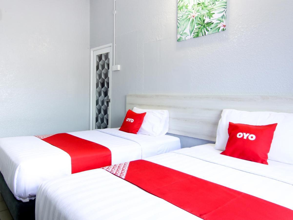Oyo 89846 Lotus Inn Hotel Malacca Exteriér fotografie