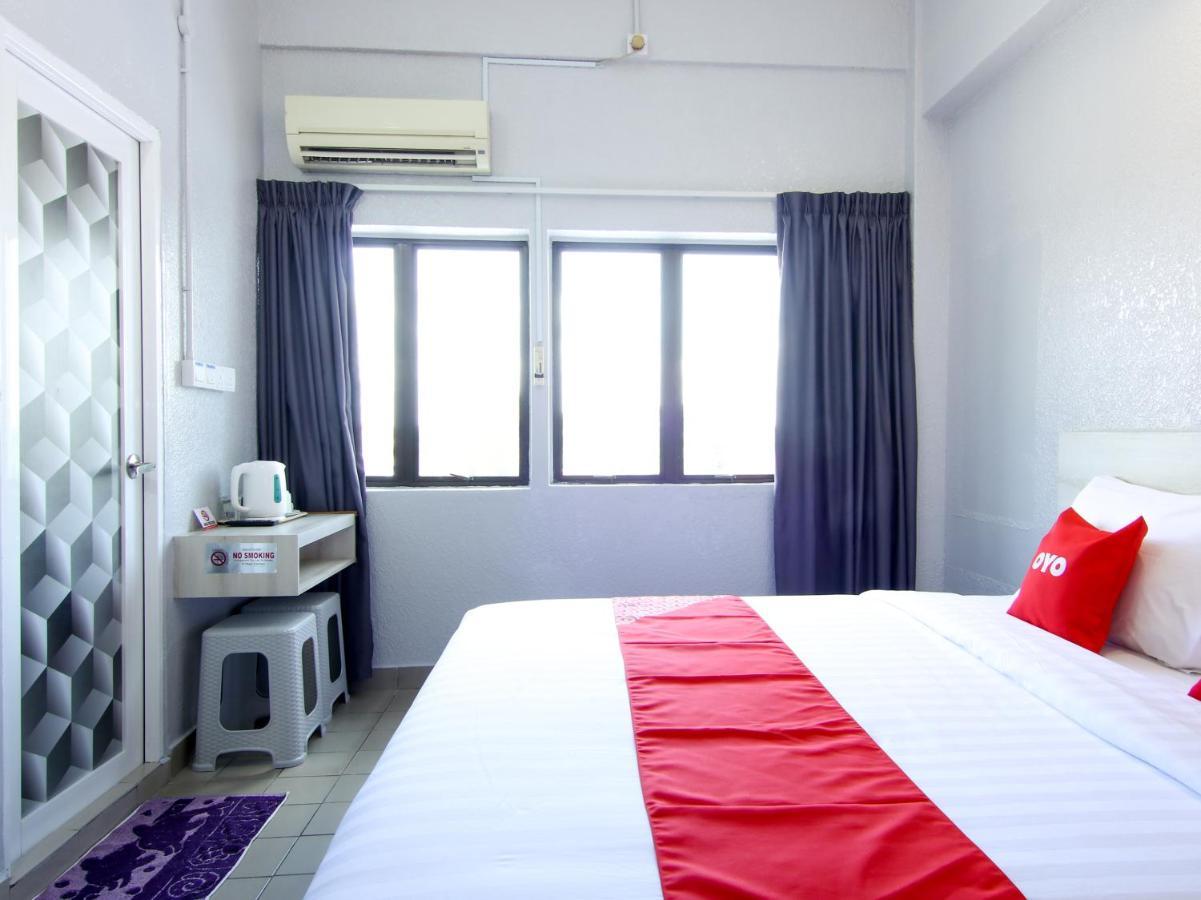 Oyo 89846 Lotus Inn Hotel Malacca Exteriér fotografie