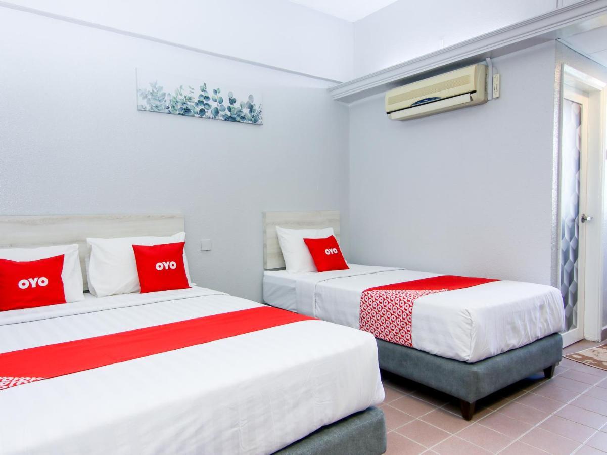 Oyo 89846 Lotus Inn Hotel Malacca Exteriér fotografie