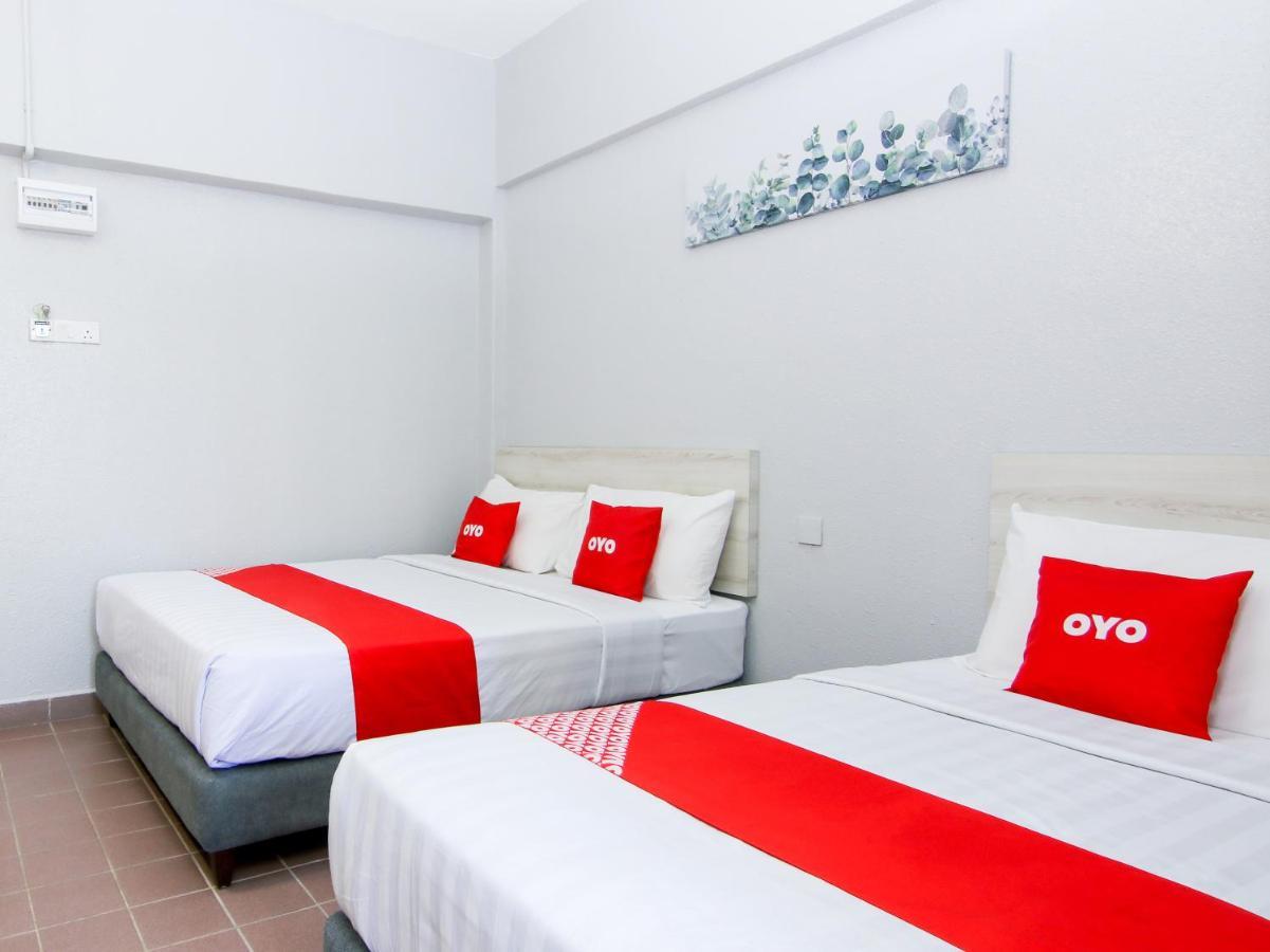 Oyo 89846 Lotus Inn Hotel Malacca Exteriér fotografie